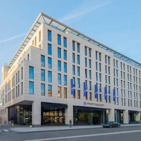 Serdika Hotel 3*